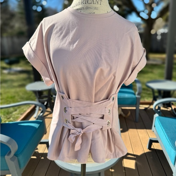 NWT Express Short-Sleeve Top - Picture 2 of 4